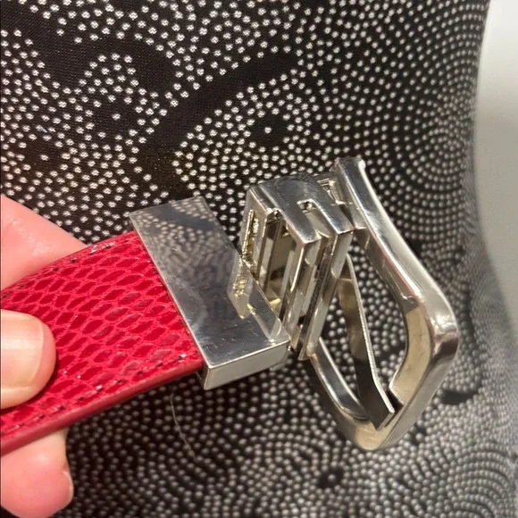 White House Black Market red & black reversible belt size Small - Picture 5 of 7